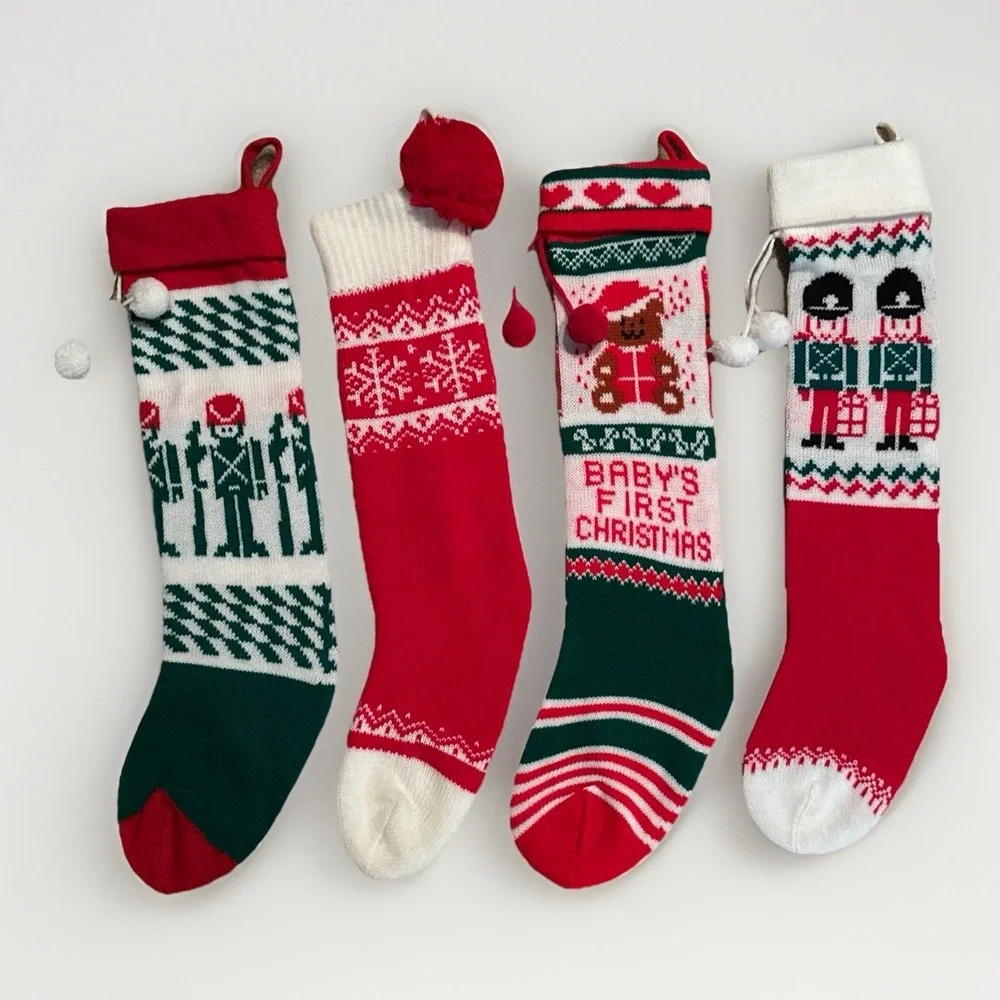 Vintage Knit Sweater‎ Style Christmas Stockings Lot of 4 Red Green White Kitschy